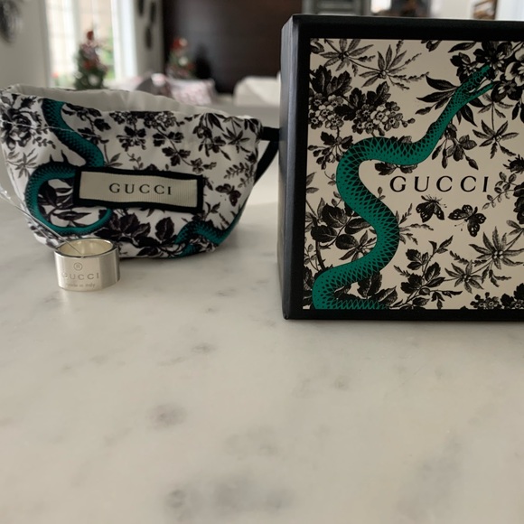 New authentic Gucci wide band ring size 6 sterling silver - Picture 2 of 6